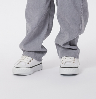 FOOTWEAR